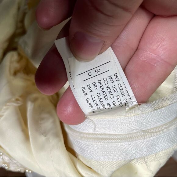 Vintage‎ 90's Beaded Puff Sleeve Train Wedding Dress Size 10 - Picture 10 of 13